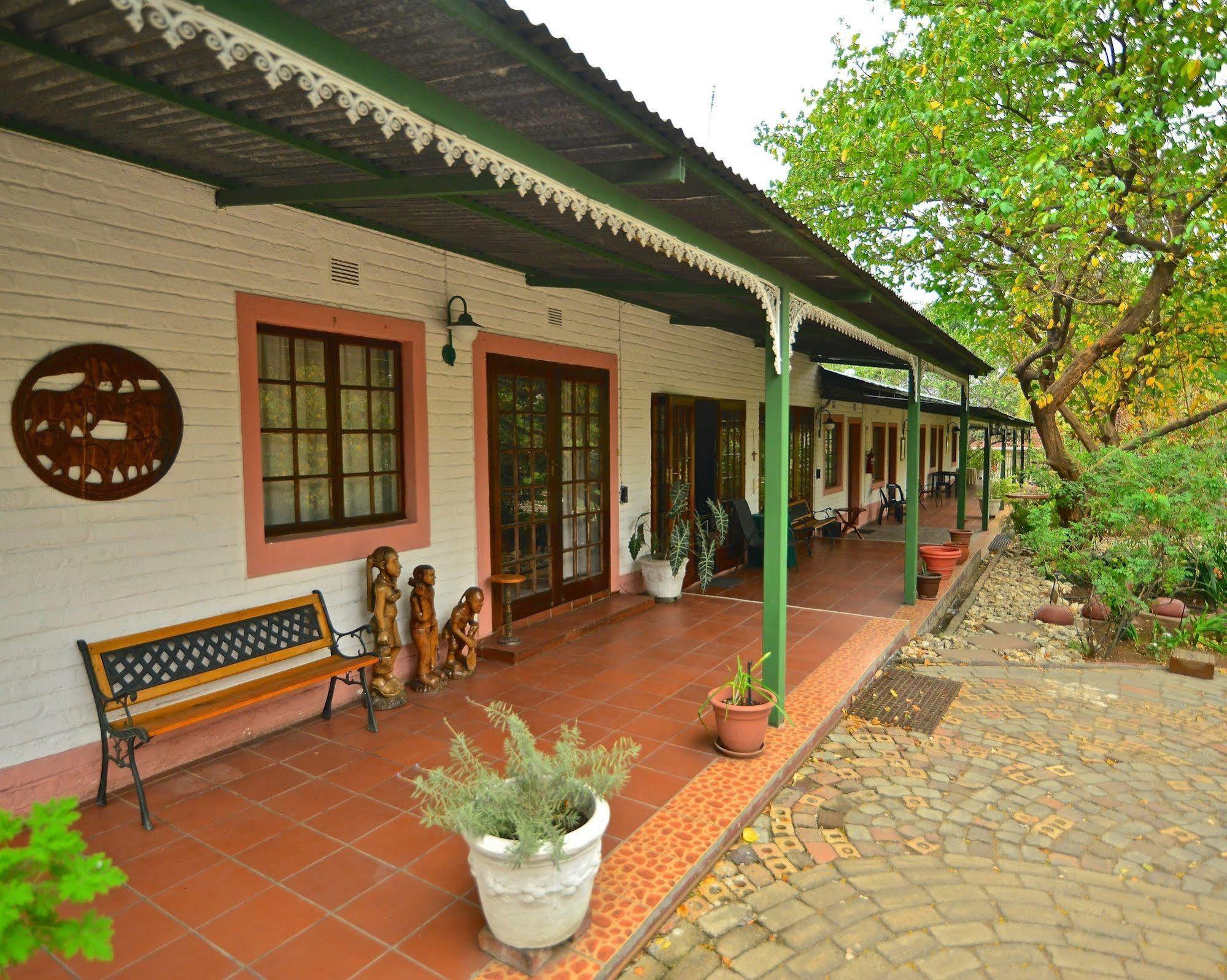 Lalamo Guesthouse Phalaborwa Extérieur photo
