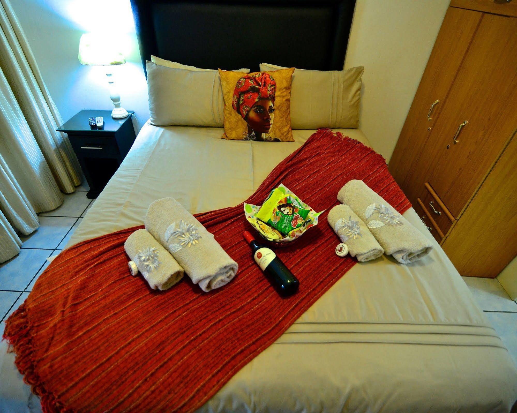 Lalamo Guesthouse Phalaborwa Extérieur photo