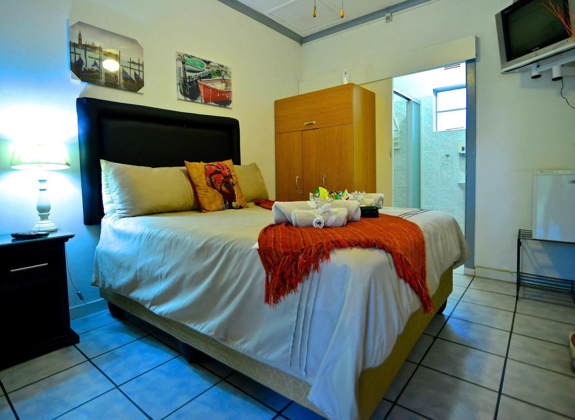 Lalamo Guesthouse Phalaborwa Extérieur photo