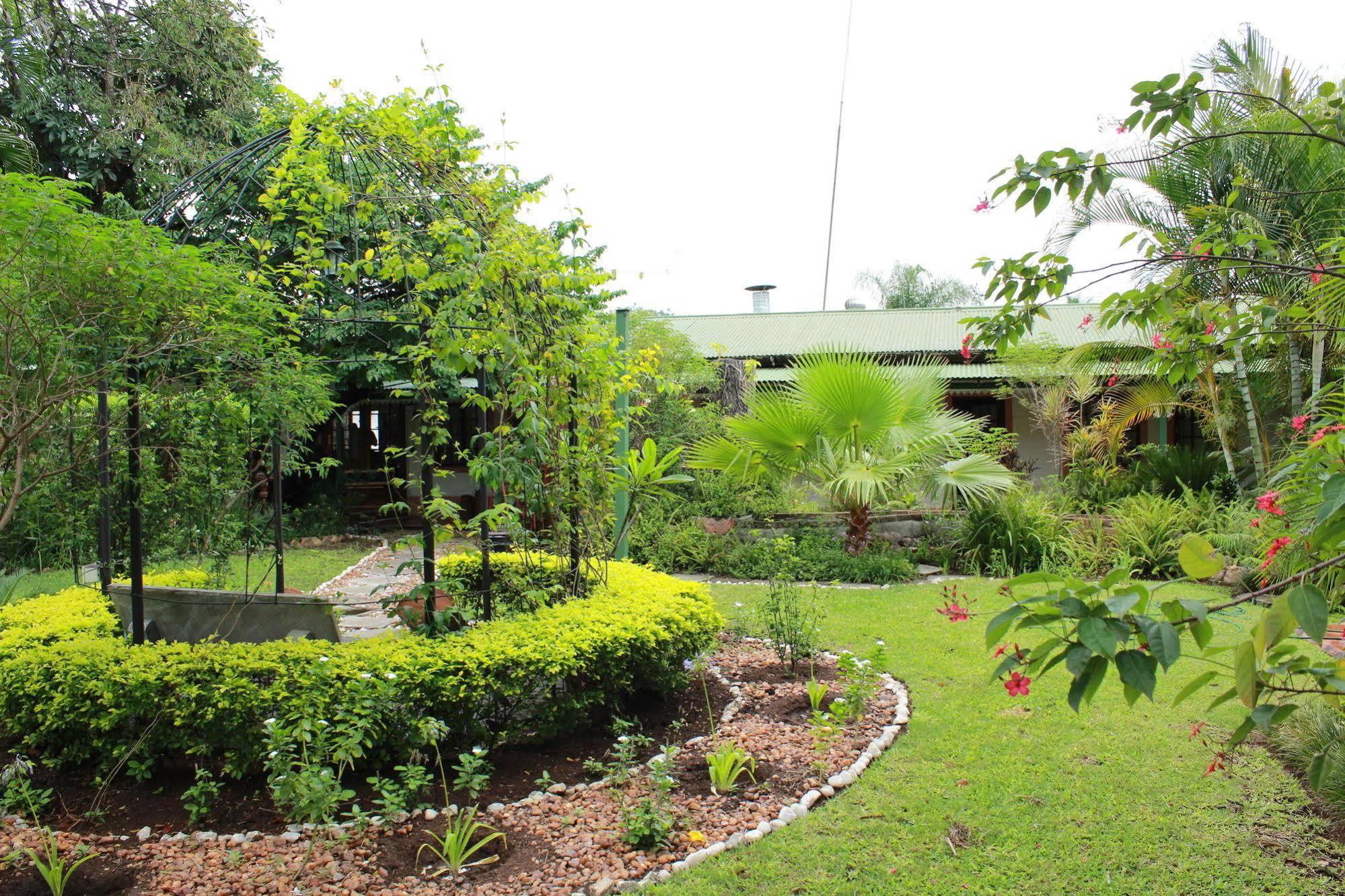 Lalamo Guesthouse Phalaborwa Extérieur photo
